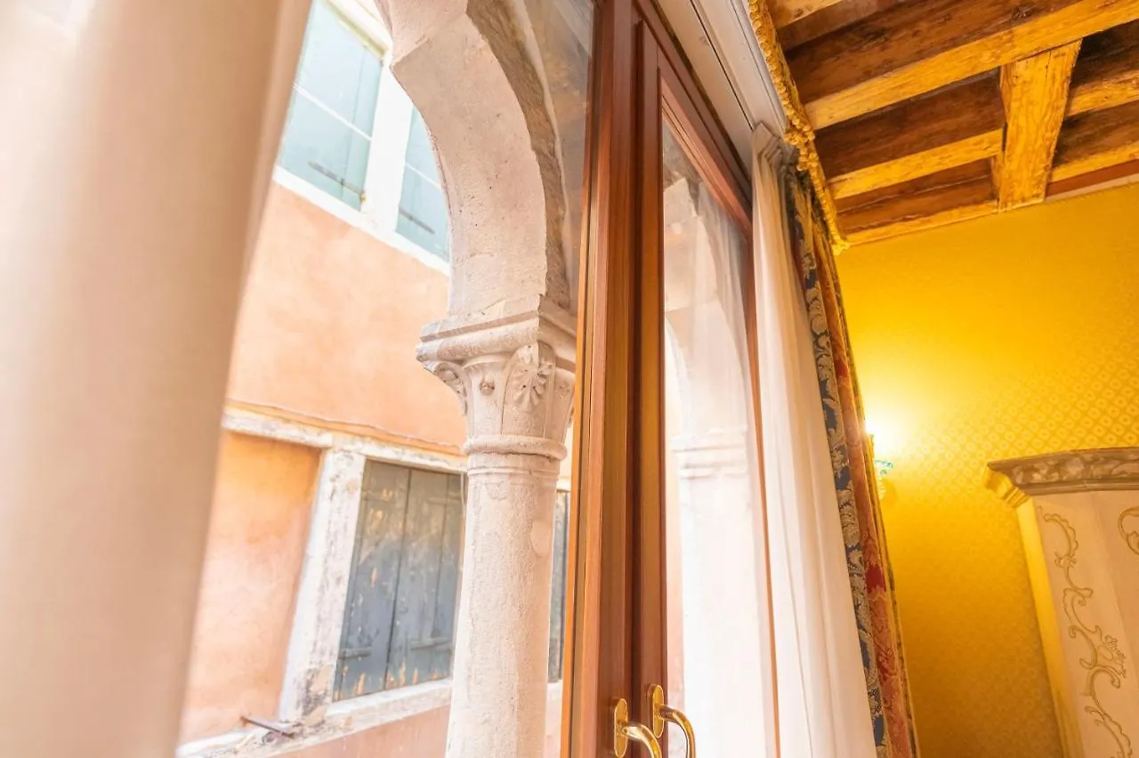 Bed and Breakfast Cà Valeri Venezia 3*,