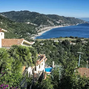 Sirius 4* Taormina