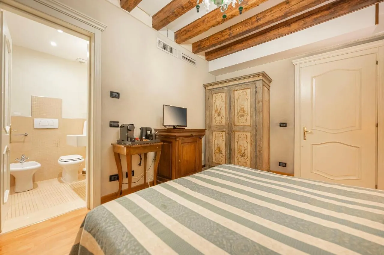 Bed and Breakfast Ca Valeri Wenecja 3*,